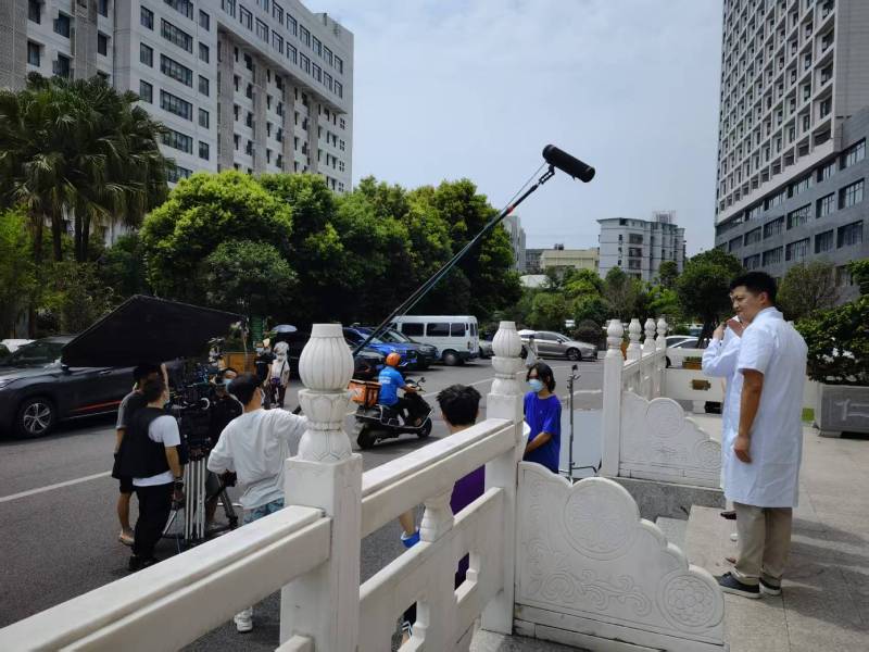 临海市广告片拍摄公司低成本实现高规格制作的诀窍